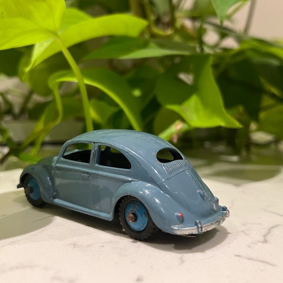Dinky Toys 181 Volkswagen Beatle - Picture 2 of 6